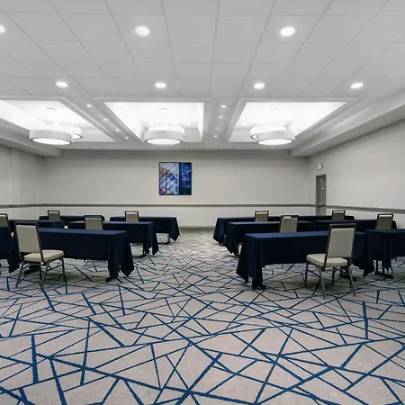 Embassy Suites By Hilton Detroit - Livonia/Novi-3