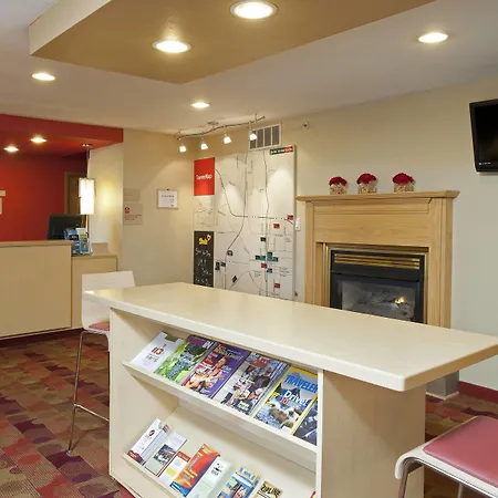 Mainstay Suites Bloomington Near University-2