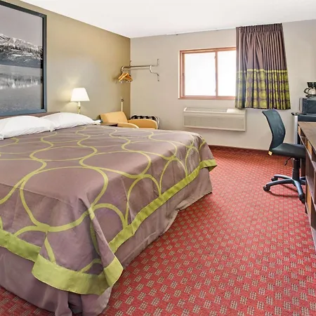 Super 8 By Wyndham Longmont/Del Camino-2