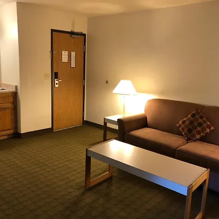 Super 8 By Wyndham Bend-2