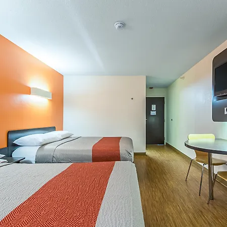 Motel 6 Indianapolis Carmel-2