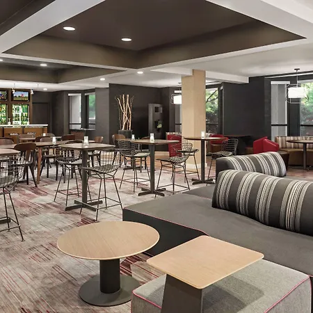 Courtyard By Marriott Dayton North-2