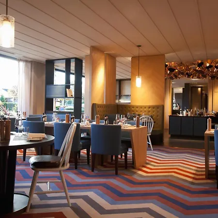 Crowne Plaza Geneva By Ihg-3
