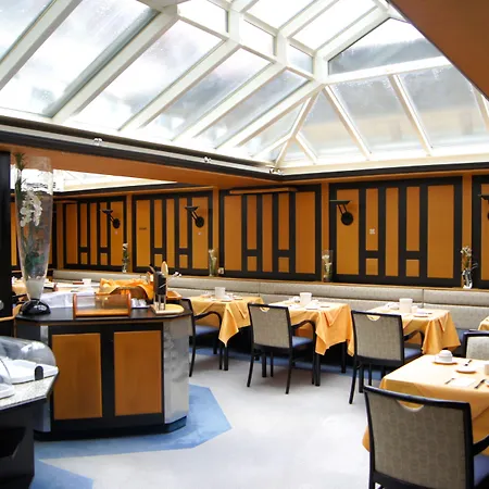 Avenue Hotel-3