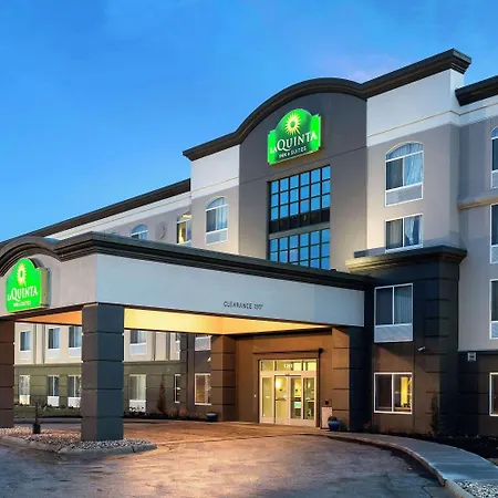 La Quinta By Wyndham Omaha Airport Downtown-3