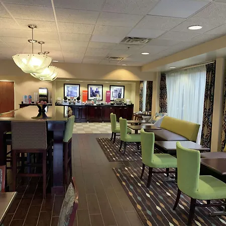 Hampton Inn Danville-3
