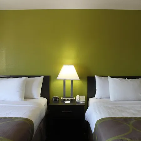 Americinn By Wyndham West Burlington-3