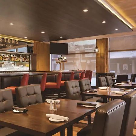 Coast Edmonton Plaza Hotel By Apa-2