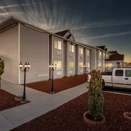 Quality Inn & Suites Near Nas Fallon-2