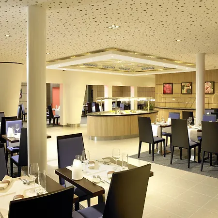 Novotel Zurich City West-3