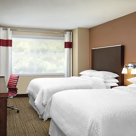 Four Points By Sheraton Surrey-2