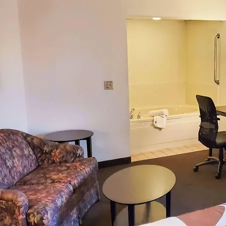 Quality Inn Atchison-3