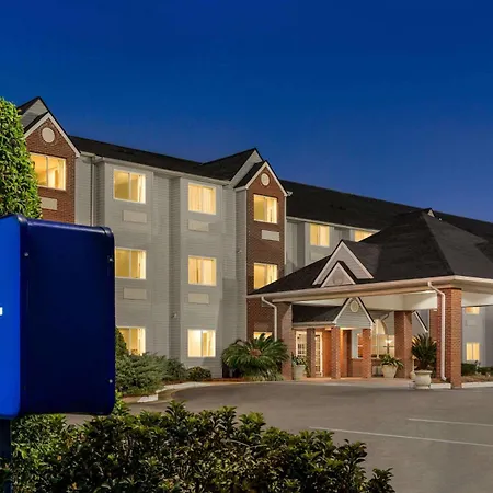 Microtel Inn & Suites By Wyndham-2