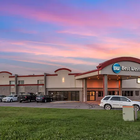 Best Western Marquis Inn & Suites-2