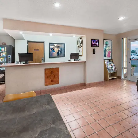 Super 8 By Wyndham Roswell-2