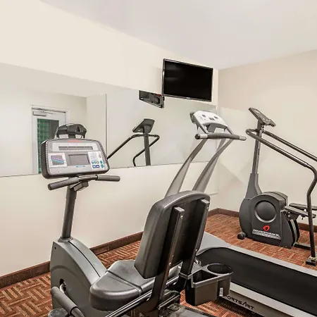 Longhorn Inn & Suites-2