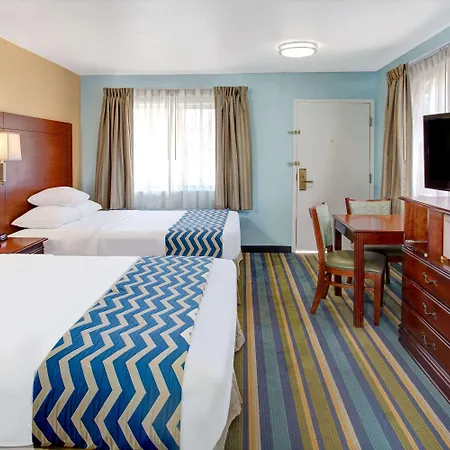 Travelodge By Wyndham Bishop-3