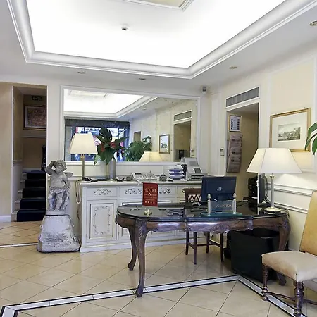 Relais Hotel Antico Palazzo Rospigliosi-2