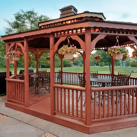 Sonesta Simply Suites Nanuet-3