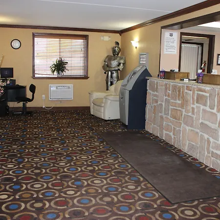 Knights Inn And Suites - Grand Forks-2