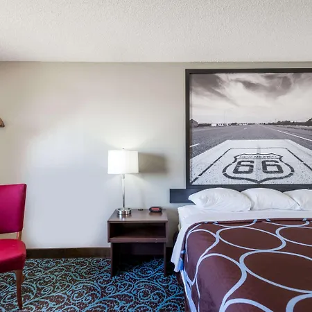 Super 8 By Wyndham Tucumcari-3