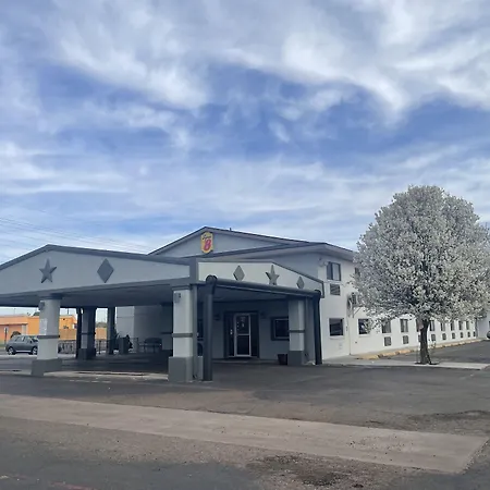 Super 8 By Wyndham Amarillo Central Tx-3