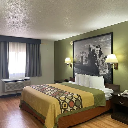 Super 8 By Wyndham Amarillo Central Tx-2