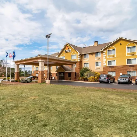 Comfort Inn & Suites South Hill I-85-3