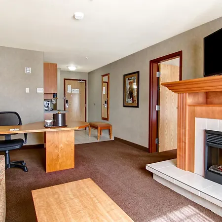 Canalta Hotel Brooks-3