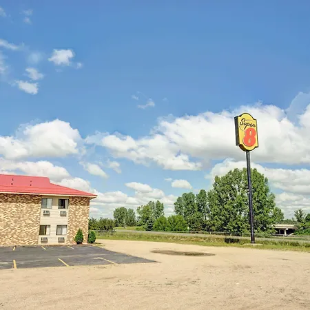 Super 8 By Wyndham Melrose-2
