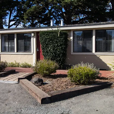 Monterey Peninsula Inn-2