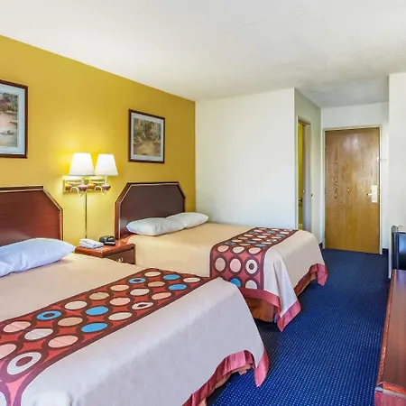 Super 8 By Wyndham Morristown/South-2