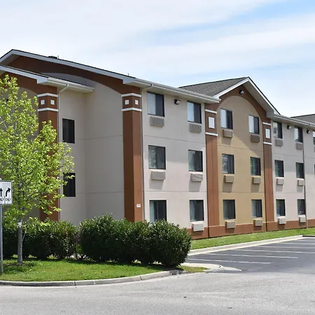 Super 8 By Wyndham Newport News/Jefferson Ave.-2