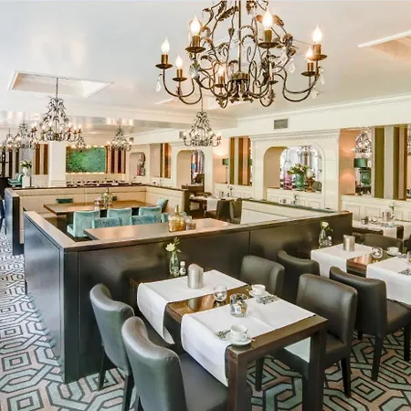 Hotel Moers Van Der Valk-3