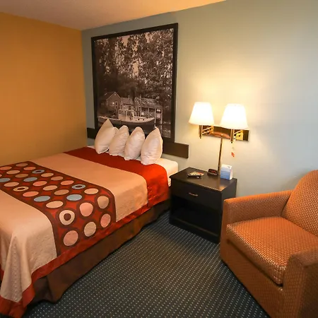 Super 8 By Wyndham Somerset-3