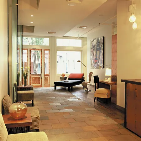 Loft 523-3