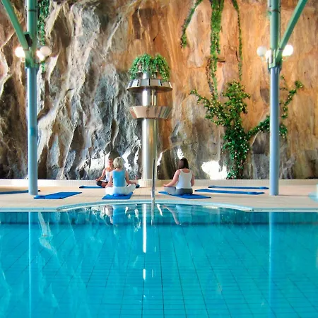 Holiday Club Tampereen Kehraeaemoe-3