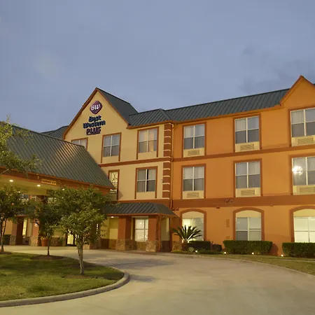 Best Western Plus Hobby Airport Inn & Suites-2