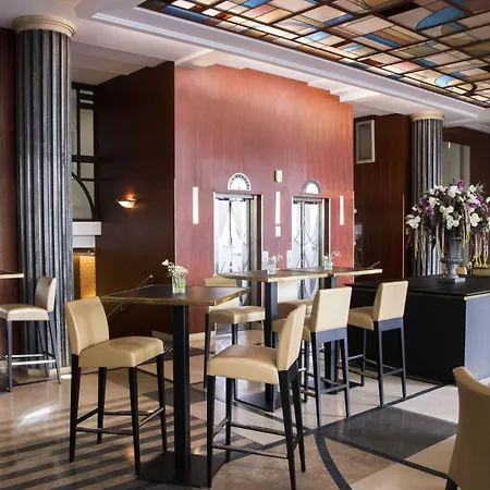 Hotel Art Deco Euralille-3
