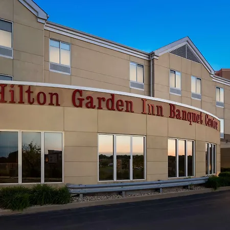 Hilton Garden Inn Fort Wayne-3