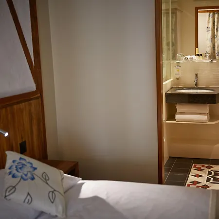 Hotel Adler Zuerich-3
