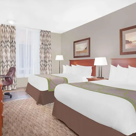 Super 8 By Wyndham Athabasca Ab-3