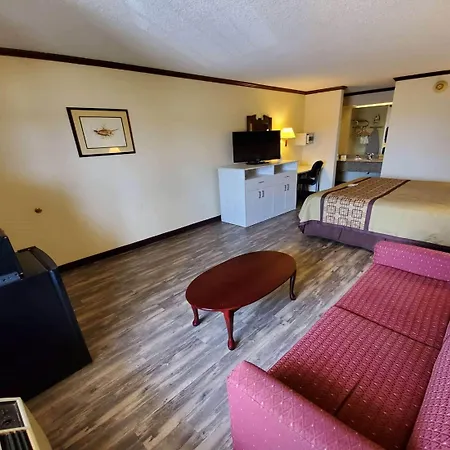 Days Inn By Wyndham Monett-3