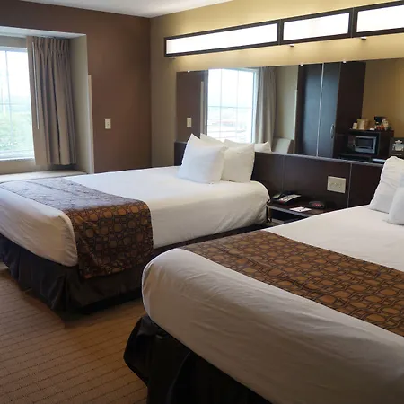 Microtel Inn & Suites By Wyndham Cambridge-3