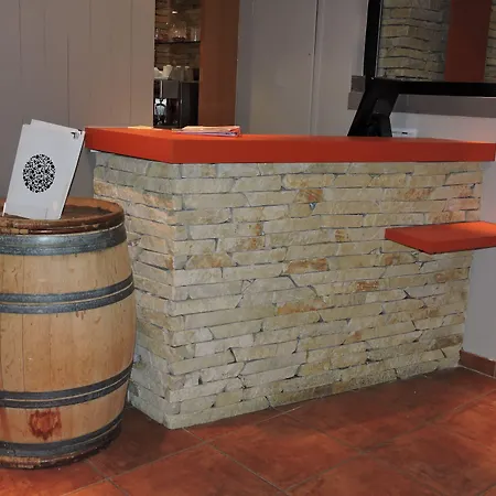 Ibis Styles Cognac-2
