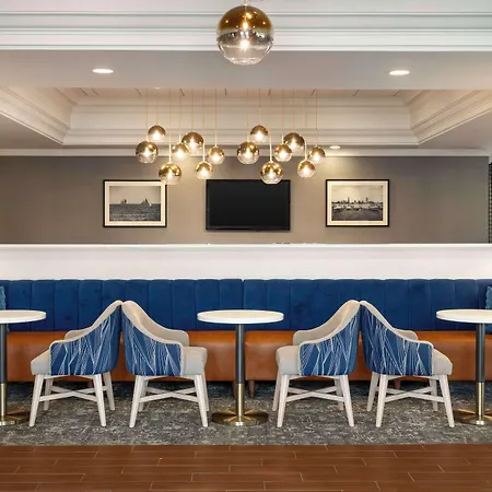 Hampton Inn By Hilton Boston/Cambridge-3