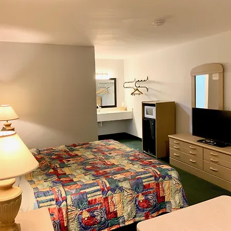 Key West Inn - Childersburg-3