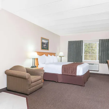 Baymont By Wyndham Baxter/Brainerd Area-2