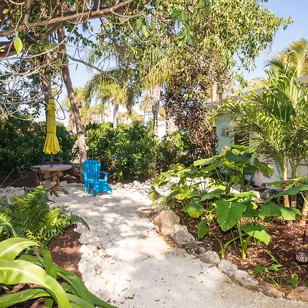 Haley'S At Anna Maria Island Inn-3