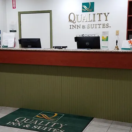 Quality Inn & Suites Bainbridge Island-2